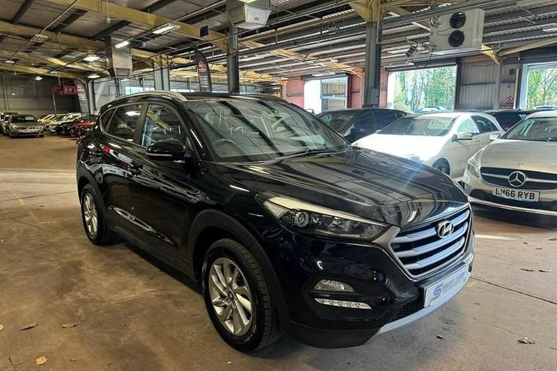 Black Used 2017 Hyundai Tucson SE SUV | £8,490 (Good price) - Image 1/1
