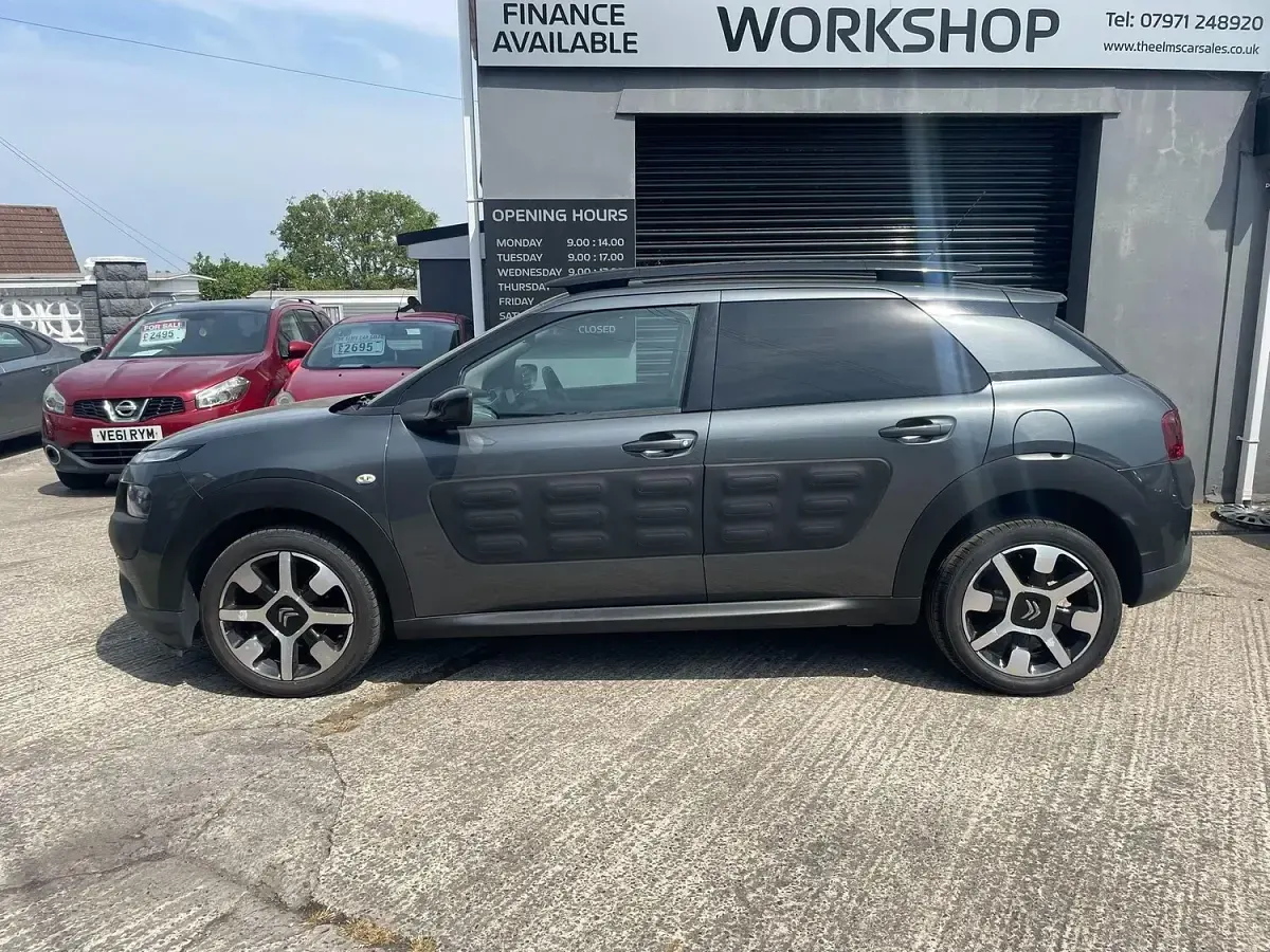 Used Citroën C4 Flair 2016 Grey SUV