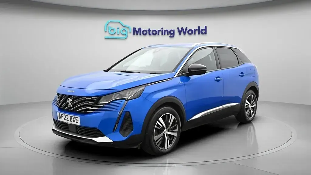 Second-hand Peugeot 3008 Allure Premium 225 CP (165 kW) 2022 Albastru SUV