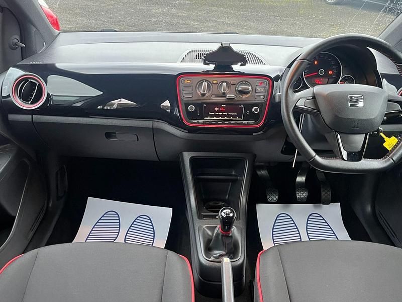 Begagnad Seat Mii FR-Line 75 HK (55 kW) 2019 Silver Halvkombi