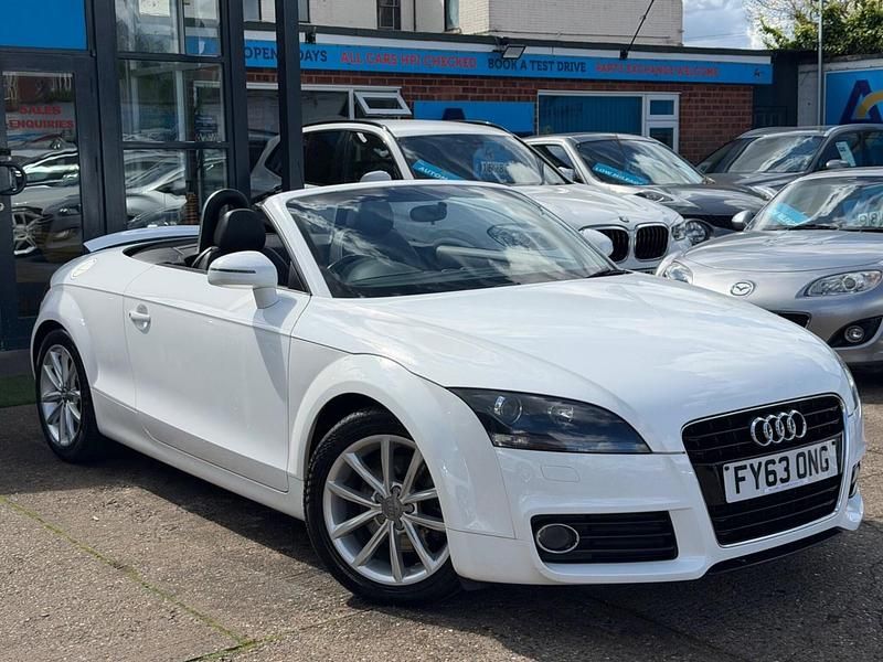 Used Audi TT Roadster Sport 160 HP (117 kW) 2013 White Cabriolet