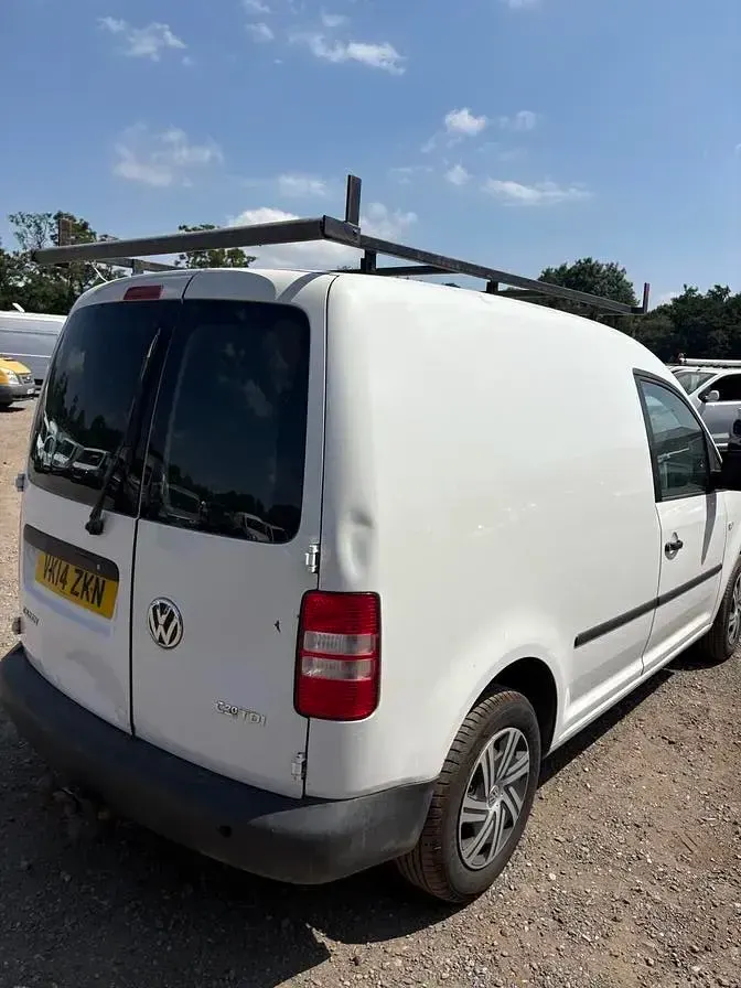 Used VW Caddy Startline 75 HP (55 kW) 2014 White MPV
