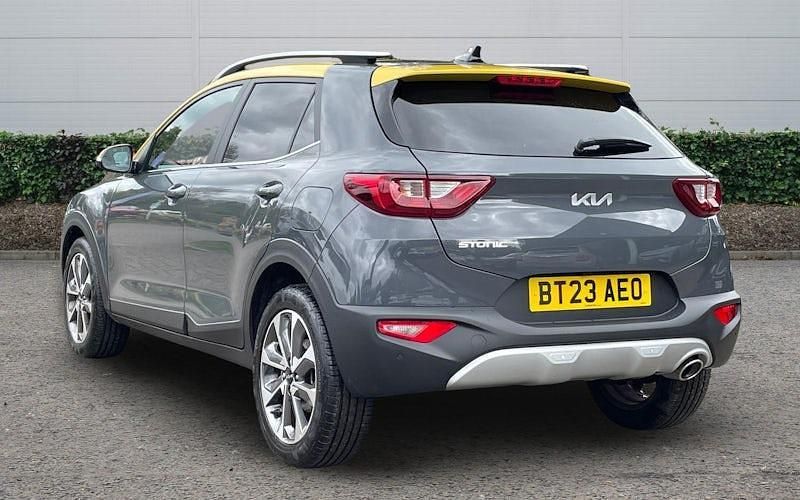 Used Kia Stonic 101 HP (74 kW) 2023 Grey SUV