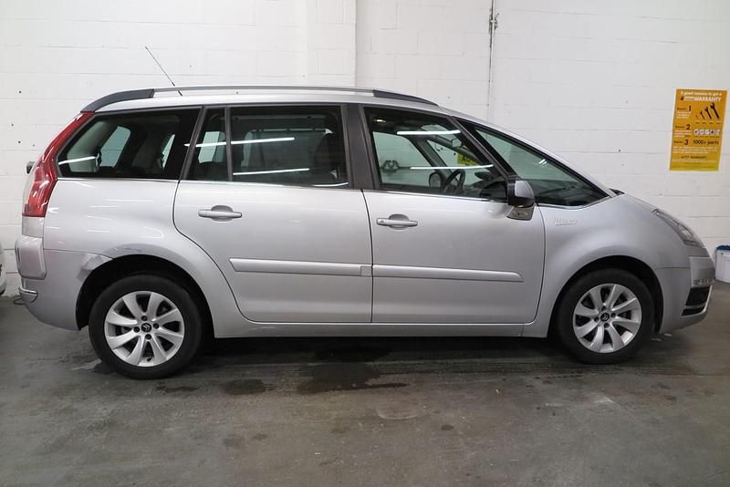 Used Citroën Grand C4 Picasso VTR Sport 2012 Silver MPV