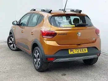 Used Dacia Sandero Prestige 100 HP (73 kW) 2023 Orange Hatchback