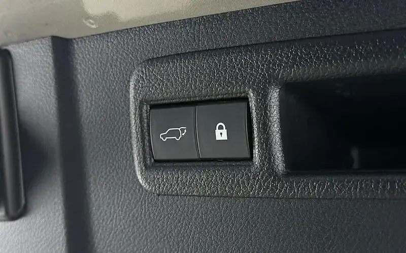 Used Lexus NX300h 197 HP (144 kW) 2020 Silver SUV
