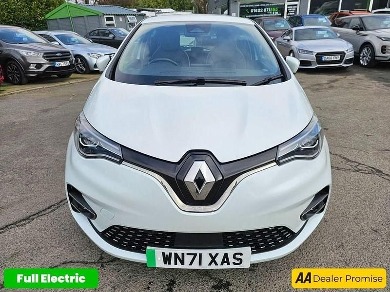 Used Renault Zoe GT-Line 100 kW (136 HP) 2021 White Hatchback