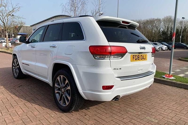 Used Jeep Grand Cherokee Overland 240 HP (176 kW) 2018 White SUV