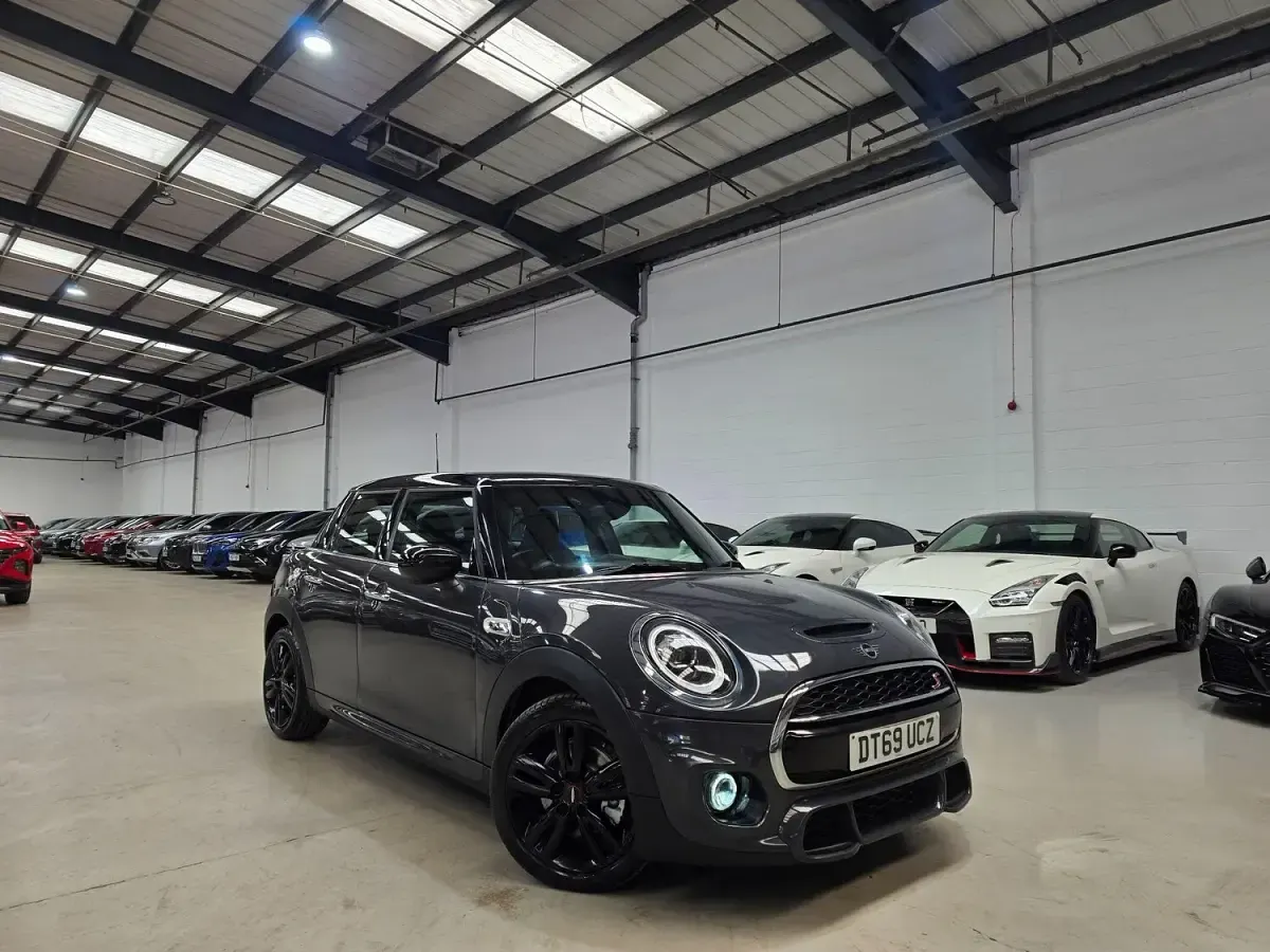 Used Mini Cooper S Hatch 189 HP (139 kW) 2020 Grey Hatchback