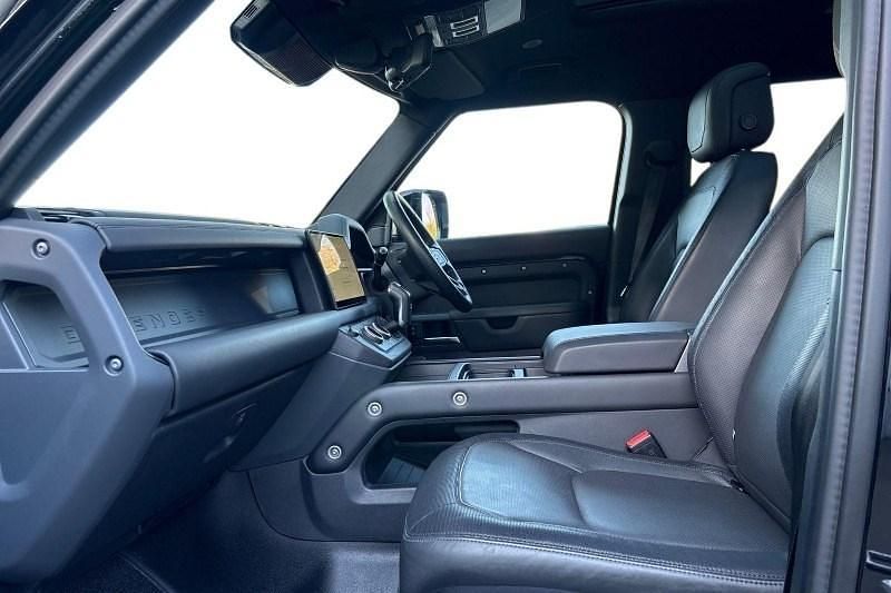 Used Land Rover Defender HSE Dynamic 2024 Black SUV