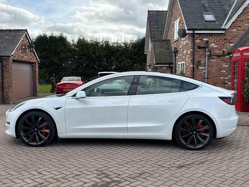 Used Tesla Model 3 Performance 461 kW (627 HP) 2020 White Sedan