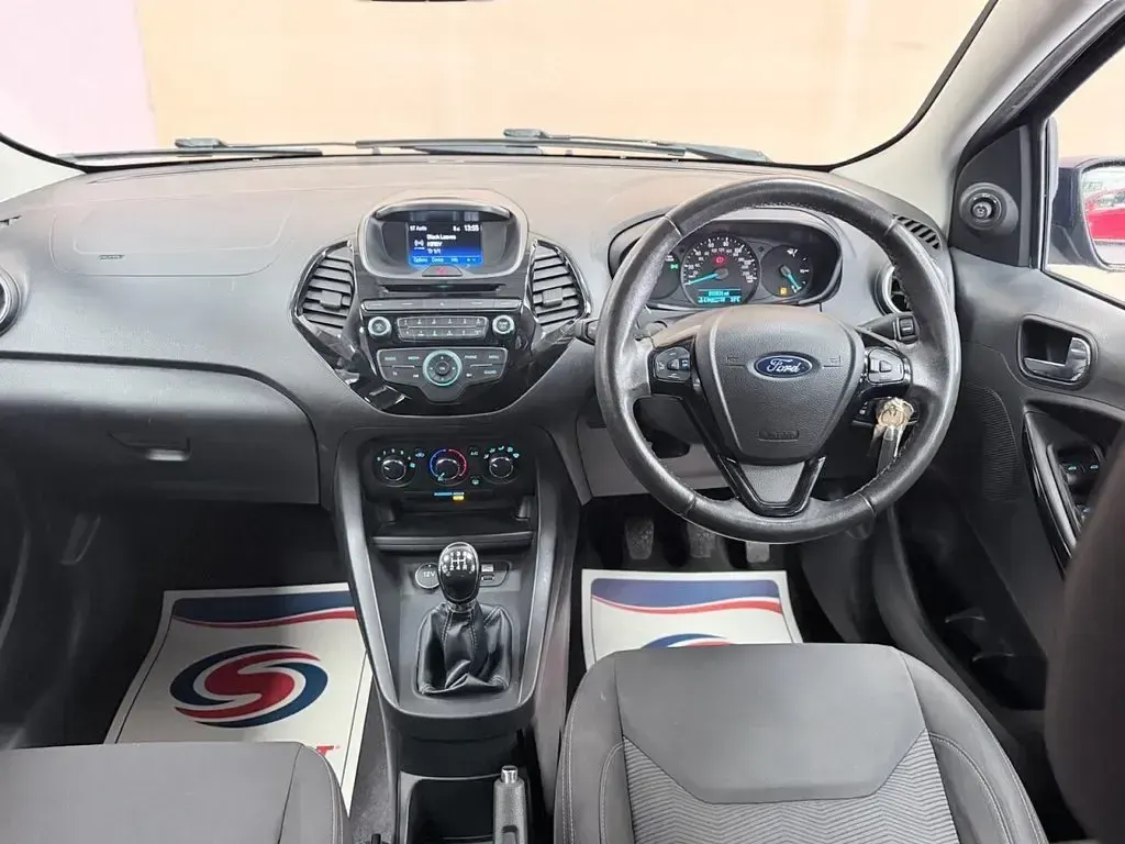 Used Ford Ka Plus Zetec 85 HP (62 kW) 2016 Blue Hatchback