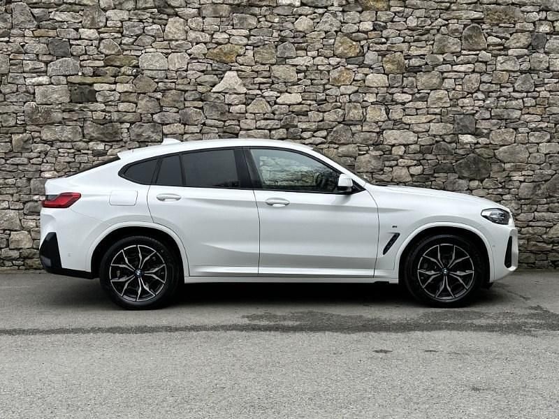 Used BMW X4 M M Sport 187 HP (137 kW) 2021 White SUV
