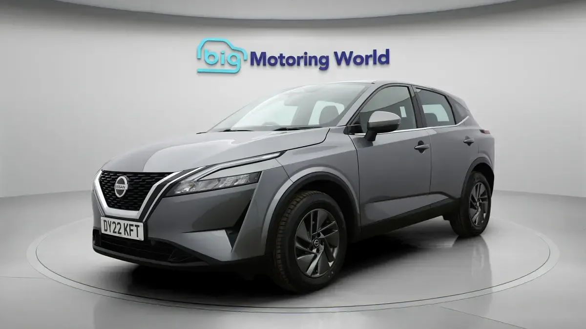 Used Nissan Qashqai Acenta Premium 156 HP (114 kW) 2022 SUV