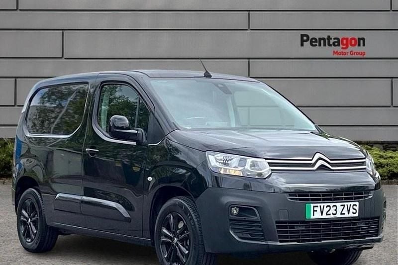 Black Used 2023 Citroën e-Berlingo MPV | £12,995 (Fair price) - Image 1/4