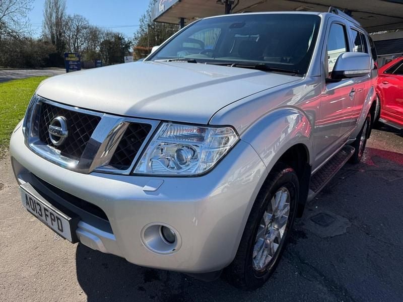 Used Nissan Pathfinder Tekna 2013 Silver SUV