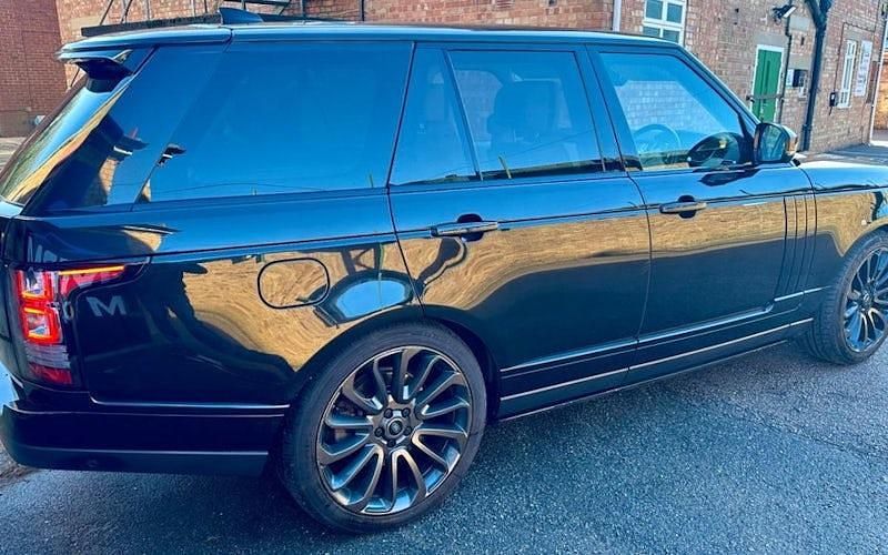 Used Land Rover Range Rover Autobiography 258 HP (189 kW) 2017 SUV