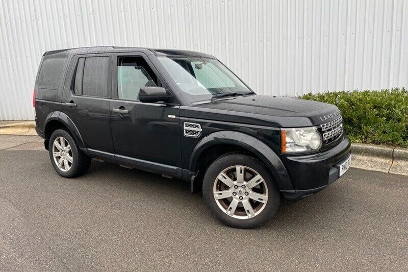 Black Used 2010 Land Rover Discovery 4 SUV | £4,590 (Fair price) - Image 1/1