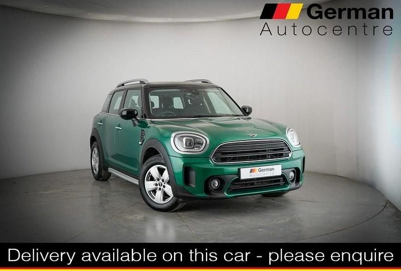 Green Used 2022 Mini Cooper Countryman Classic SUV | £18,750 (Super price) - Image 1/3