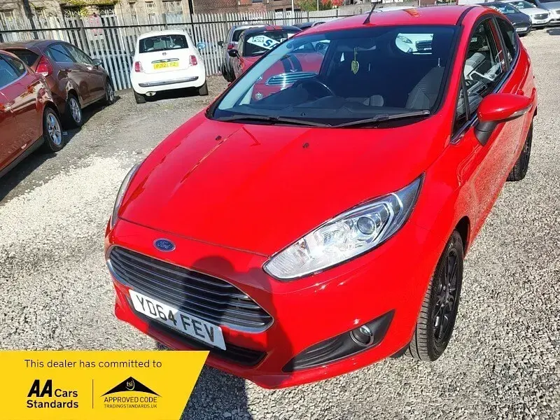 Used Ford Fiesta Zetec 2014 Red Hatchback