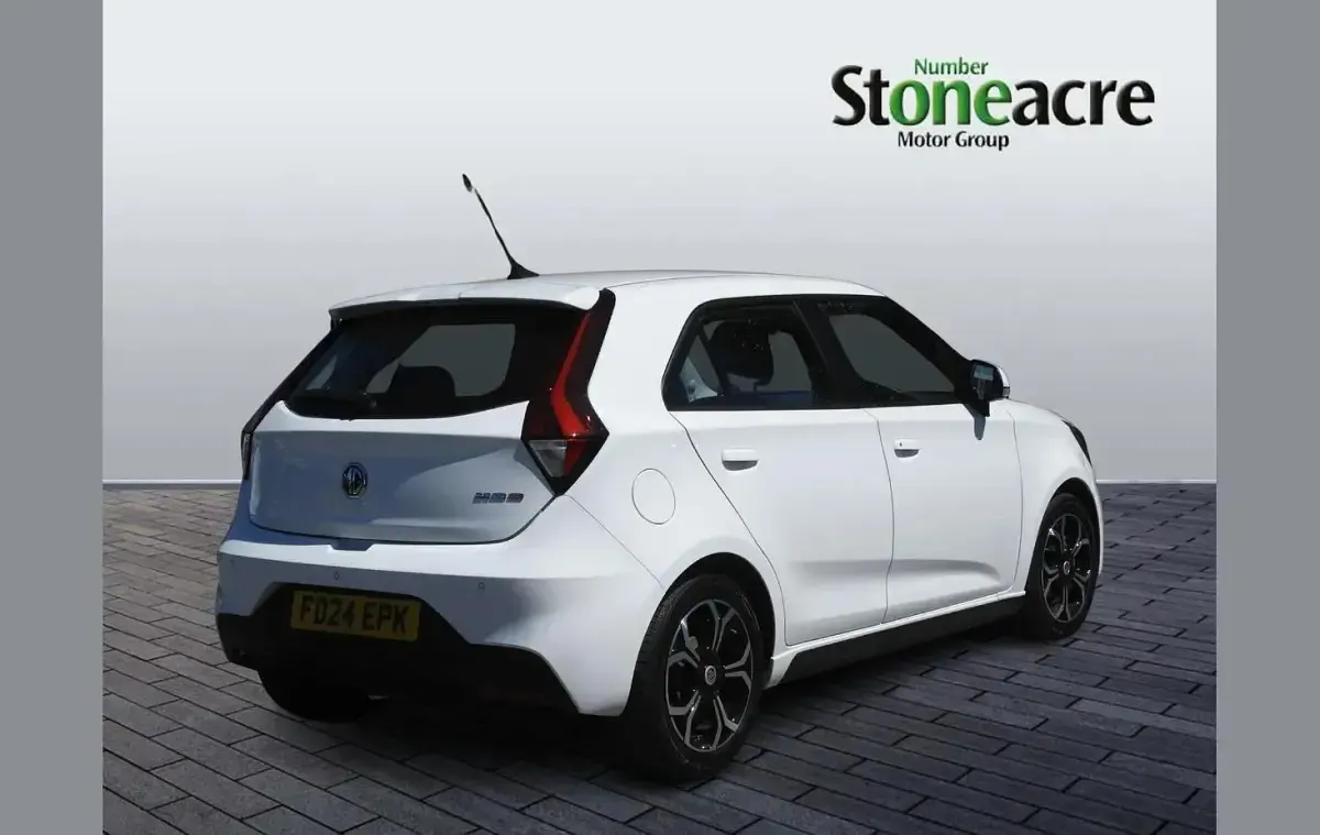 Used MG MG3 Exclusive 106 HP (77 kW) 2024 White Hatchback