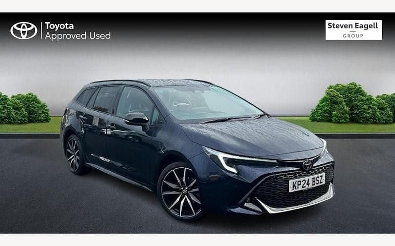 Used 2025 Toyota Corolla Sport Estate | £27,241 (Fair price) - Image 1/4