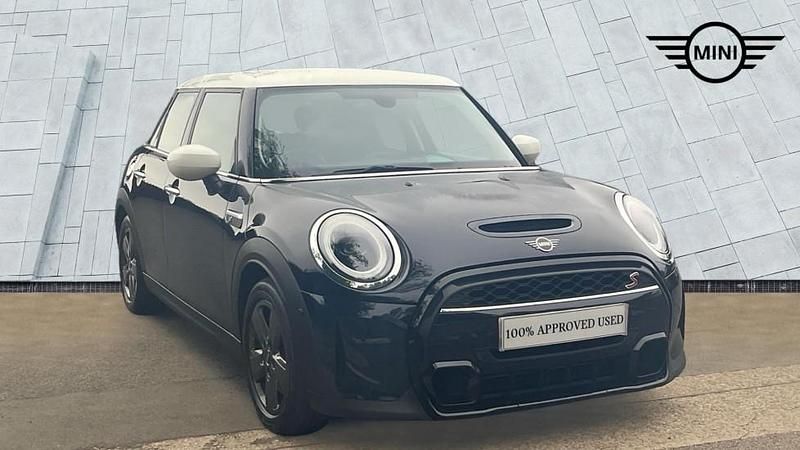 Black Used 2022 Mini Cooper S Classic Hatchback | £17,450 (Good price) - Image 1/4