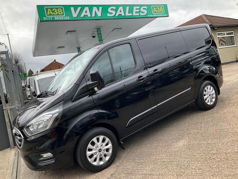 Used Ford Transit Custom Limited 130 HP (95 kW) 2022 Black Van