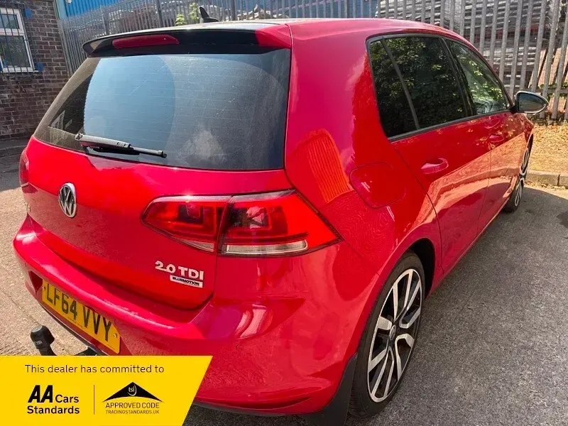 Used VW Golf VII GT 147 HP (108 kW) 2014 Red Hatchback