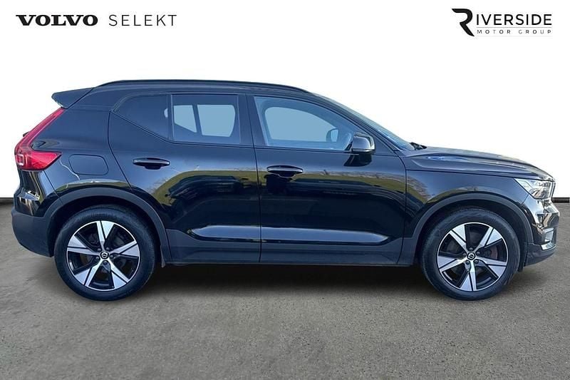 Used Volvo XC40 R-Design 262 HP (192 kW) 2021 Black SUV