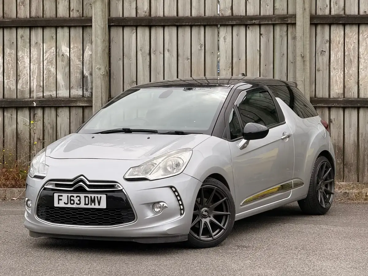 Used Citroën DS3 110 HP (80 kW) 2013 Silver Hatchback