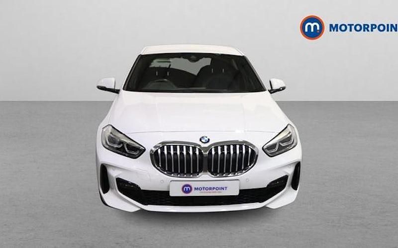 Used BMW 118 M Sport 136 HP (100 kW) 2024 White Hatchback