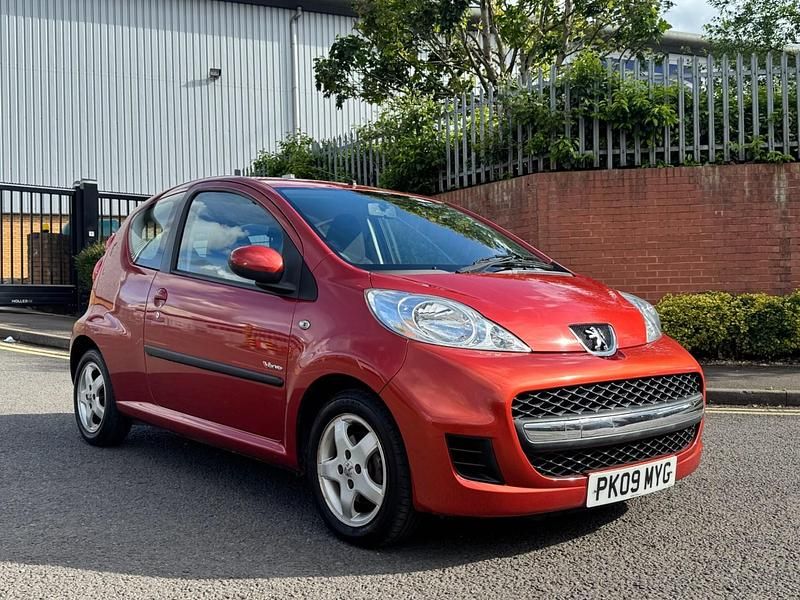 Used Peugeot 107 68 HP (50 kW) 2009 Orange Hatchback
