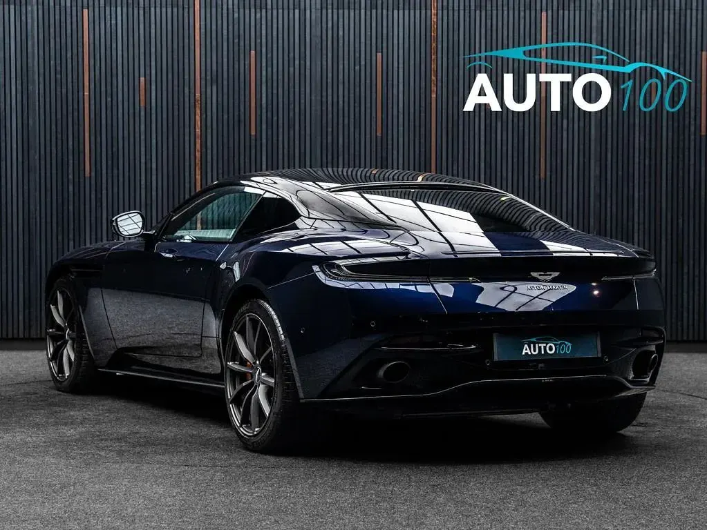 Used Aston Martin DB11 630 HP (463 kW) 2020 Blue Coupe
