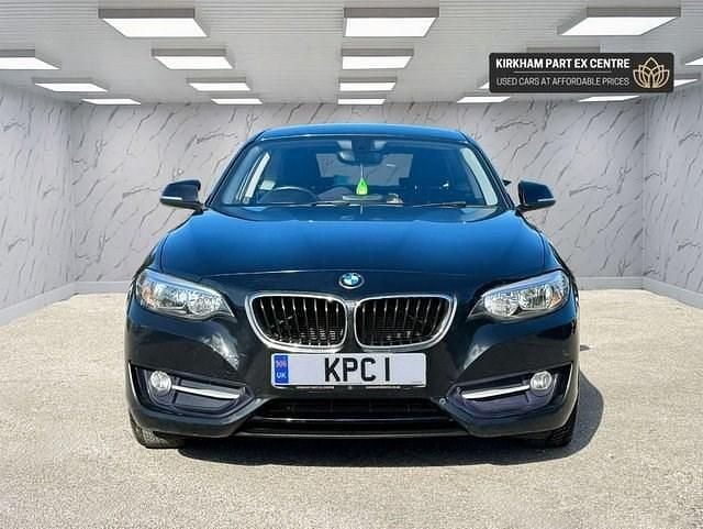 Usado BMW 218 Sport Line 136 CV (100 kW) 2015 Negro Coupe
