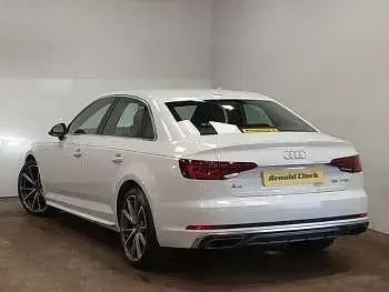 Used Audi A4 S-Line 150 HP (110 kW) 2019 White Sedan