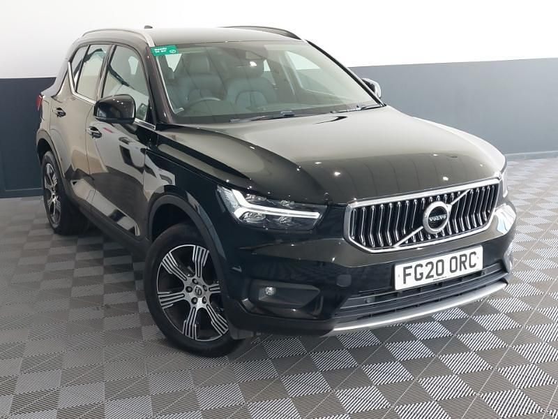 Black Used 2020 Volvo XC40 Inscription SUV | £21,998 (Fair price) - Image 1/4