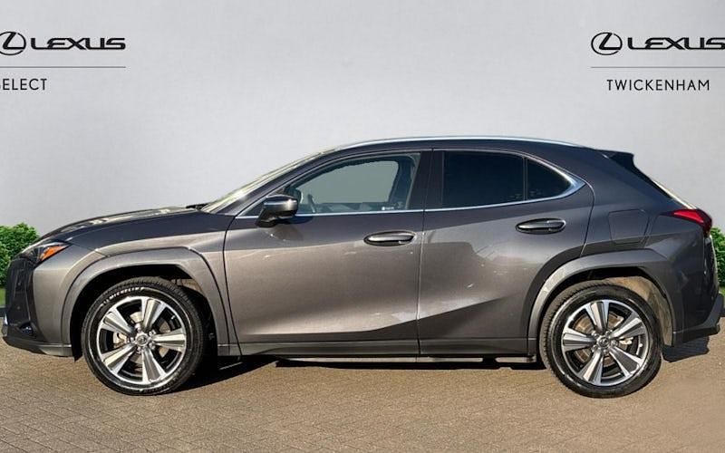 Used Lexus UX 150 kW (204 HP) 2022 SUV