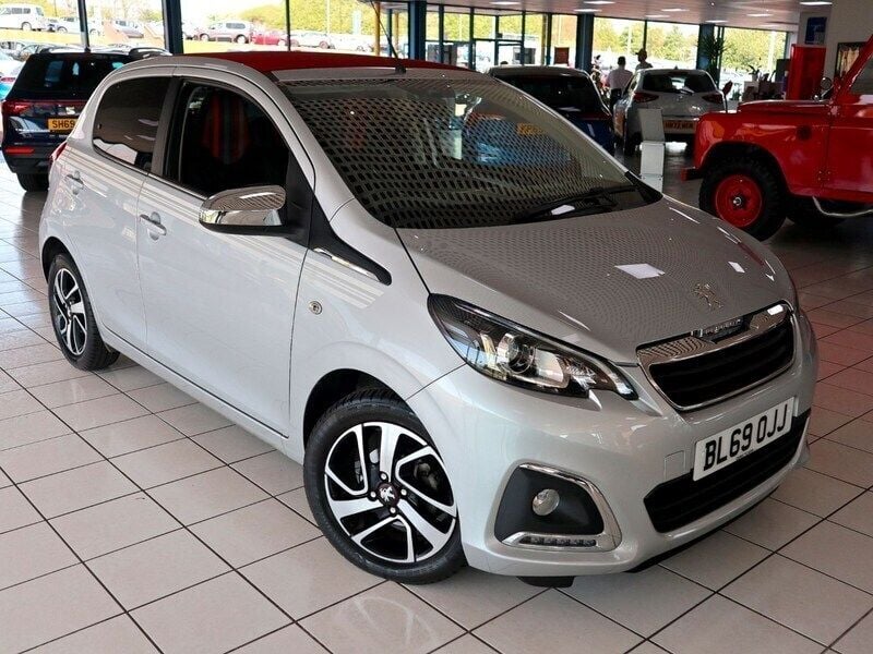 Zircon grey Used 2020 Peugeot 108 Top! Collection Hatchback | £9,789 (Fair price) - Image 1/4