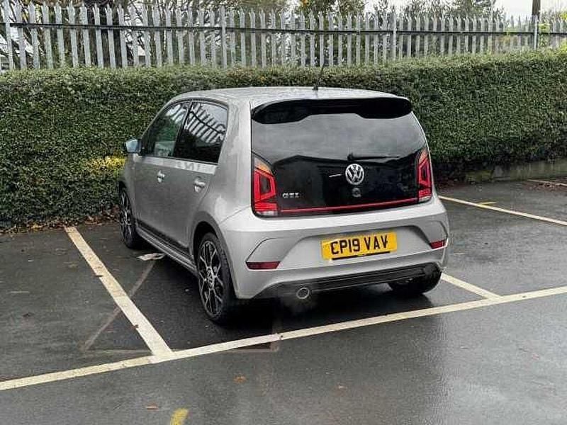 Used VW up! 115 HP (84 kW) 2019 Hatchback