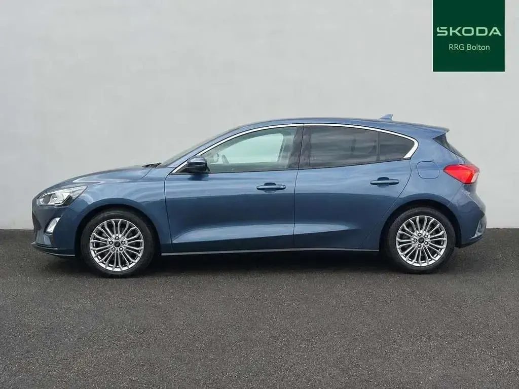 Used Ford Focus Titanium X 123 HP (90 kW) 2020 Blue Hatchback