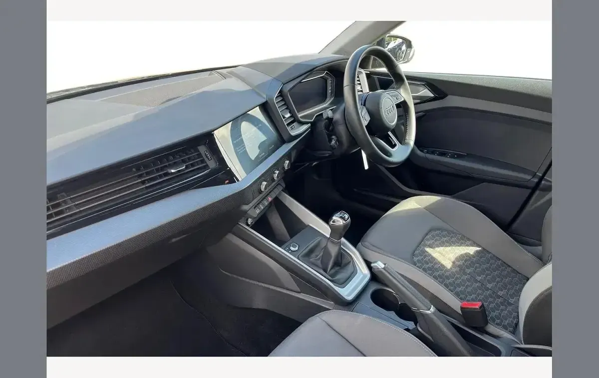 Used Audi A1 Sport 113 HP (83 kW) 2020 Blue SUV