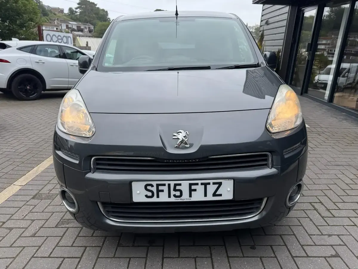 Used Peugeot Partner Tepee Access 2015 Grey MPV