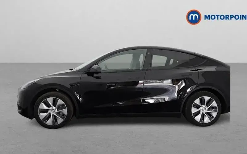 Used Tesla Model Y Standard Range 219 kW (299 HP) 2024 Black SUV