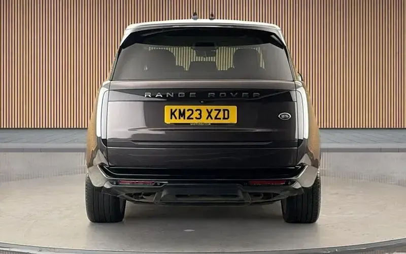 Used Land Rover Range Rover Autobiography 530 HP (389 kW) 2025 SUV