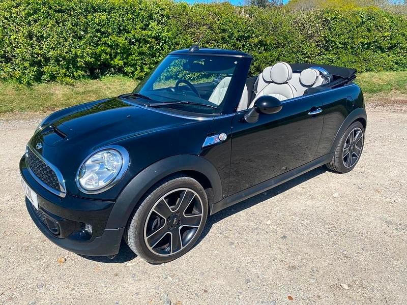 Used Mini Cooper S Cabriolet 184 HP (135 kW) 2012 Midnight black Cabriolet