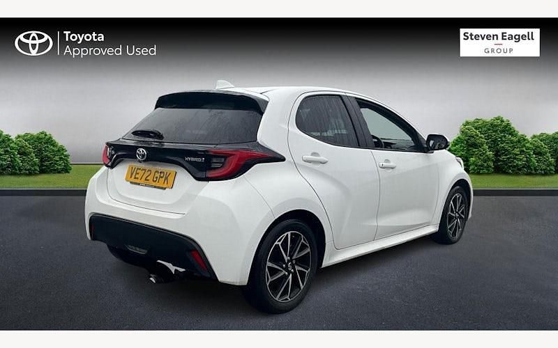 Used Toyota Yaris Hybrid Design 116 HP (85 kW) 2025 Hatchback