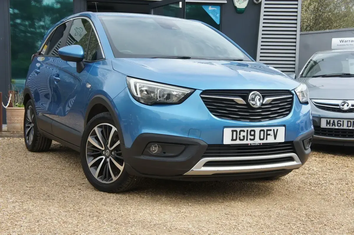 Used Vauxhall Crossland X Elite 81 HP (59 kW) 2019 Blue SUV
