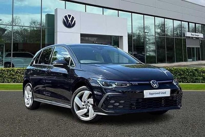 Used 2022 VW Golf VIII GTE | £21,456 (Fair price) - Image 1/1