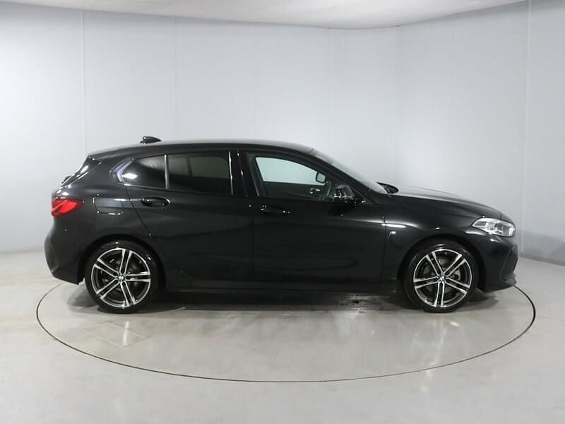 Used BMW 118 M Sport 134 HP (98 kW) 2023 Black Hatchback